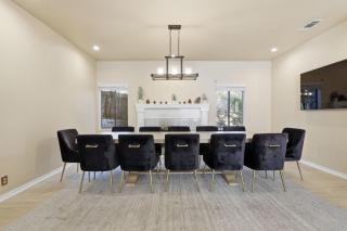 Spacious Mountain Getaway Game Room & Gazebo villa - 8