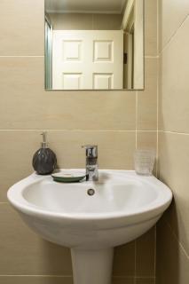 Cozy Studio In Prime South Kensington - 2