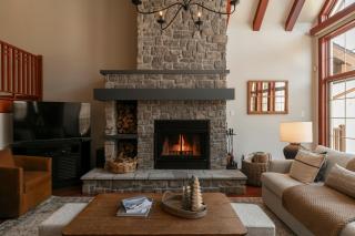 Deluxe Ski in-out - HotTub - Fire - PingPong - View - 0