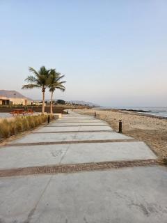 Sifahbeachfront Apartment - 6