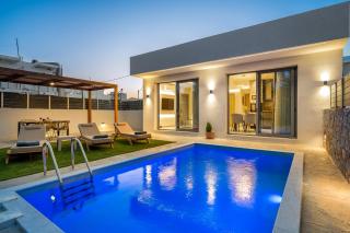 Arismari Villa 1- Kokkinos Pyrgos - 1