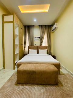 Shortlet Home in Lekki -Rehoboth Apartment - 9