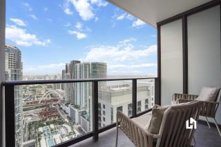 Stylish Apartments with Partial Ocean Views in Downtown! - 0
