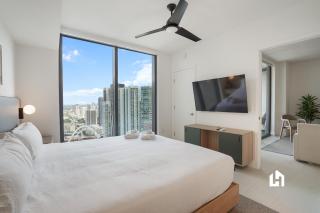 Stylish Apartments with Partial Ocean Views in Downtown! - 5