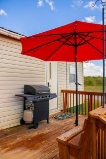 Peaceful Pondside Stay - 5