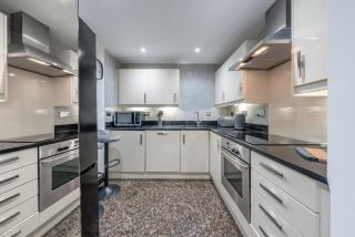 DELUXE Apartment With Terrace over HARRODS - 5