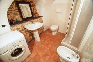 Lovers' Nest - Unità 1 - 7