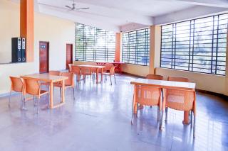 Hotel O Midwaytreat Burhanpur - 4