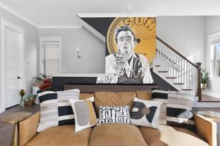 Legends on Lucile - 4