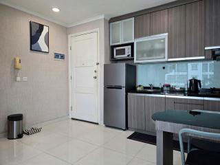 Noho Suites 2BR Mall of Indonesia, 4 Pax, free Netflix - 1