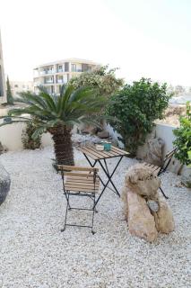 MyCyprusStay - Danaos 1 bedroom Palm Garden Escape - 8