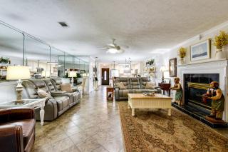 Walk to Shore Getaway with Resort Perks in PCB! - 2