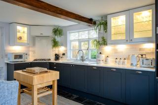 Dovecote Farmhouse - 3