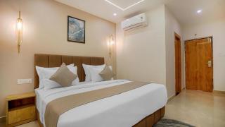 Hotel Canvas Near Delhi Airport - 4