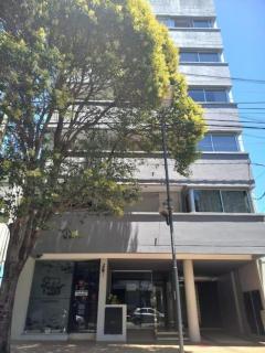 DEPARTAMENTO a PASOS del CENTRO, BARRIO NORTE, 4 PERSONAS - 8