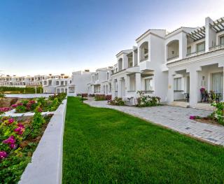 Invidia Coral Beach Tiran - 5