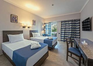 Invidia Coral Beach Tiran - 4