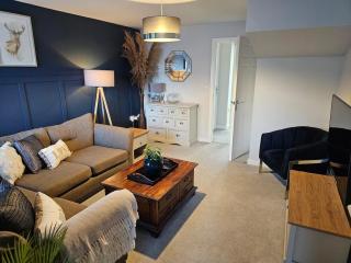 Spacious 3-Storey Home from Home in Hetton le Hole - 2