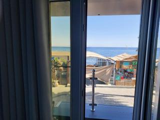 New Shark Apartment first line - 8