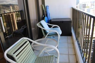 Waikiki Banyan #3013 - Tower 2 - 9