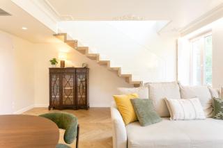 Lisbon Duplex 2 bdr, parking and balcony! - 3