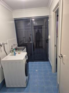 Dalyellup accommodation Rear Unit Close to Cafés and Shops - 5