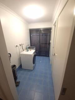 Dalyellup accommodation Rear Unit Close to Cafés and Shops - 1