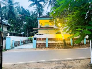 Blue Moon Private Pool Villa - Near Baga Beach, Goa - 9