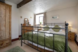 Pillhead Cart Linhay - 4