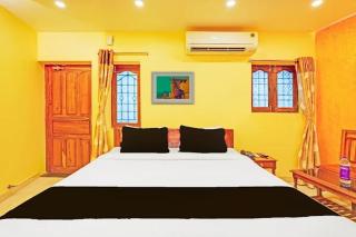 White yellow residency - 7