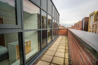 Spacious 2 Bedroom Apartment in Central Nottingham - 8