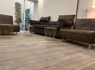 3 Rooms 3 Bathrooms In The City - 4