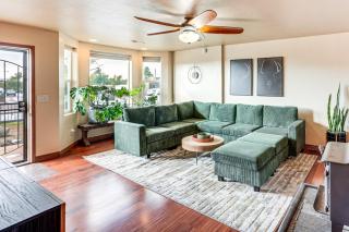 Hike and Golf Farmington Home 1 Mi to Animas River! - 6