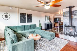 Hike and Golf Farmington Home 1 Mi to Animas River! - 7