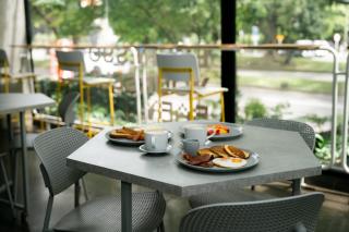 Indie Universe Creative Hotel - 3