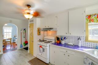 Canal-Front Home with Deck 6 Mi to Rockport Beach - 3