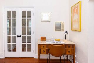 Lovely 2bed with Patio 4blks from Downtown - 4