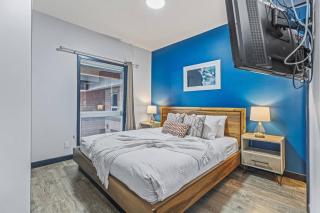 Perfect Rockies Escape with Pool, Hot Tub and Gym - 7