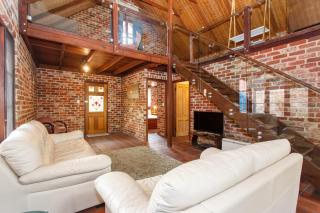Burn Street Loft - North Fremantle - 9