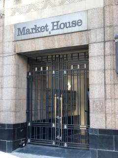 Market House Apartment - 9