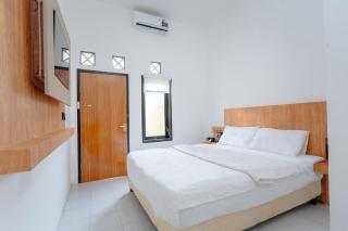 DE Homestay pusat kota Banyuwangi - 1