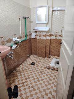 Buner Platter House - 6