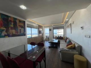 Vue Panoramique Sur La Mer-Centre Ville-Moderne - 7