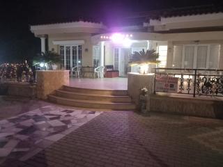 Vasilis House family room - 7