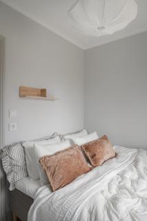 Stylish 2BR Apartment in Central Sundbyberg - 4