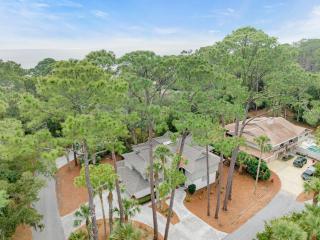 Tropical Retreat - 3