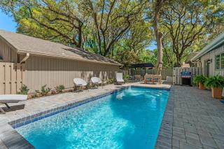 Barefoot Bungalow - 0