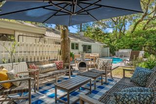 Barefoot Bungalow - 9