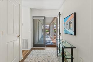 Barefoot Bungalow - 3