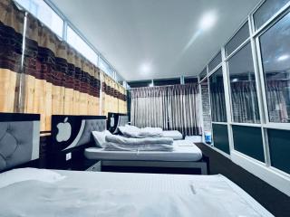 Shiva's Dream Hotel - 3